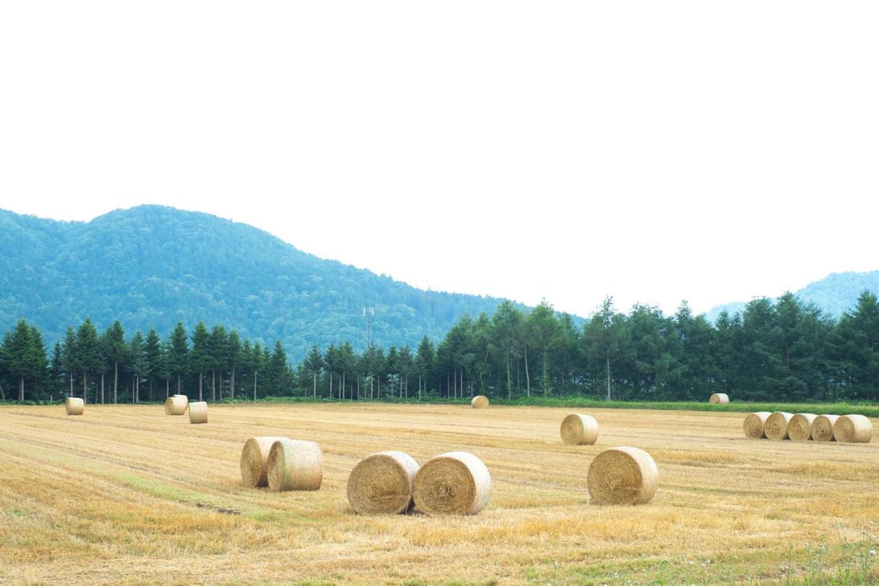 Furano Log House Farm Resort Exterior photo