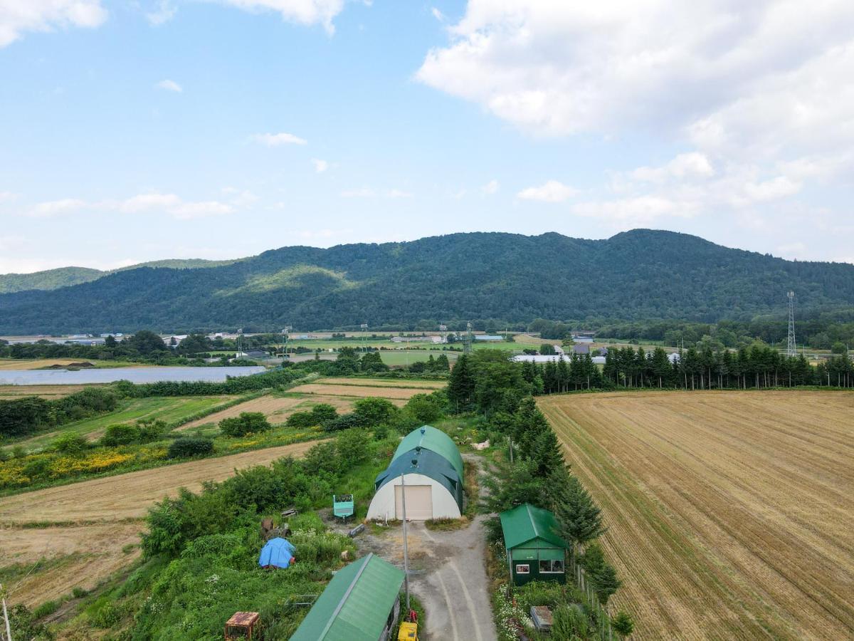 Furano Log House Farm Resort Exterior photo