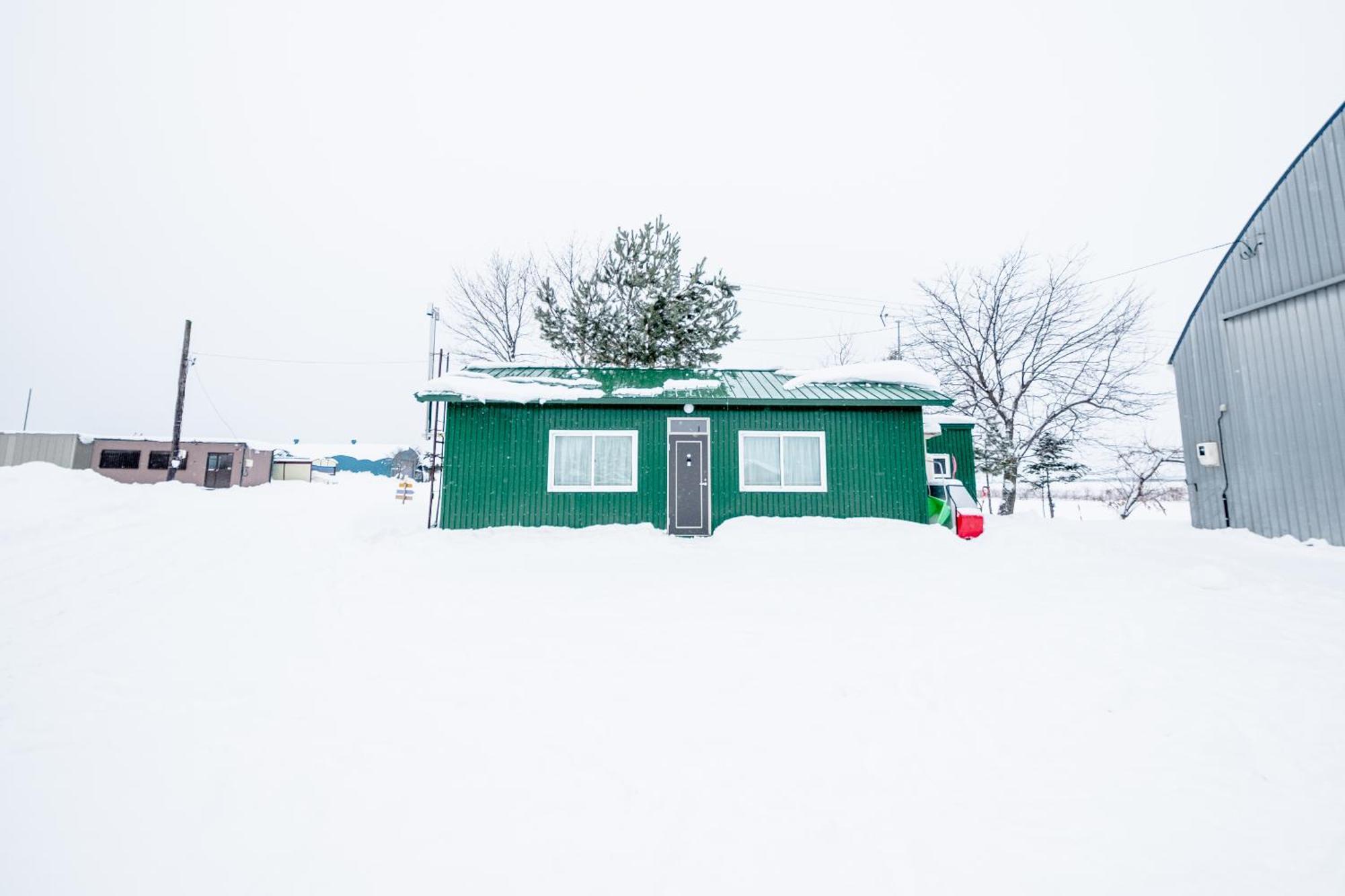 Furano Log House Farm Resort Exterior photo